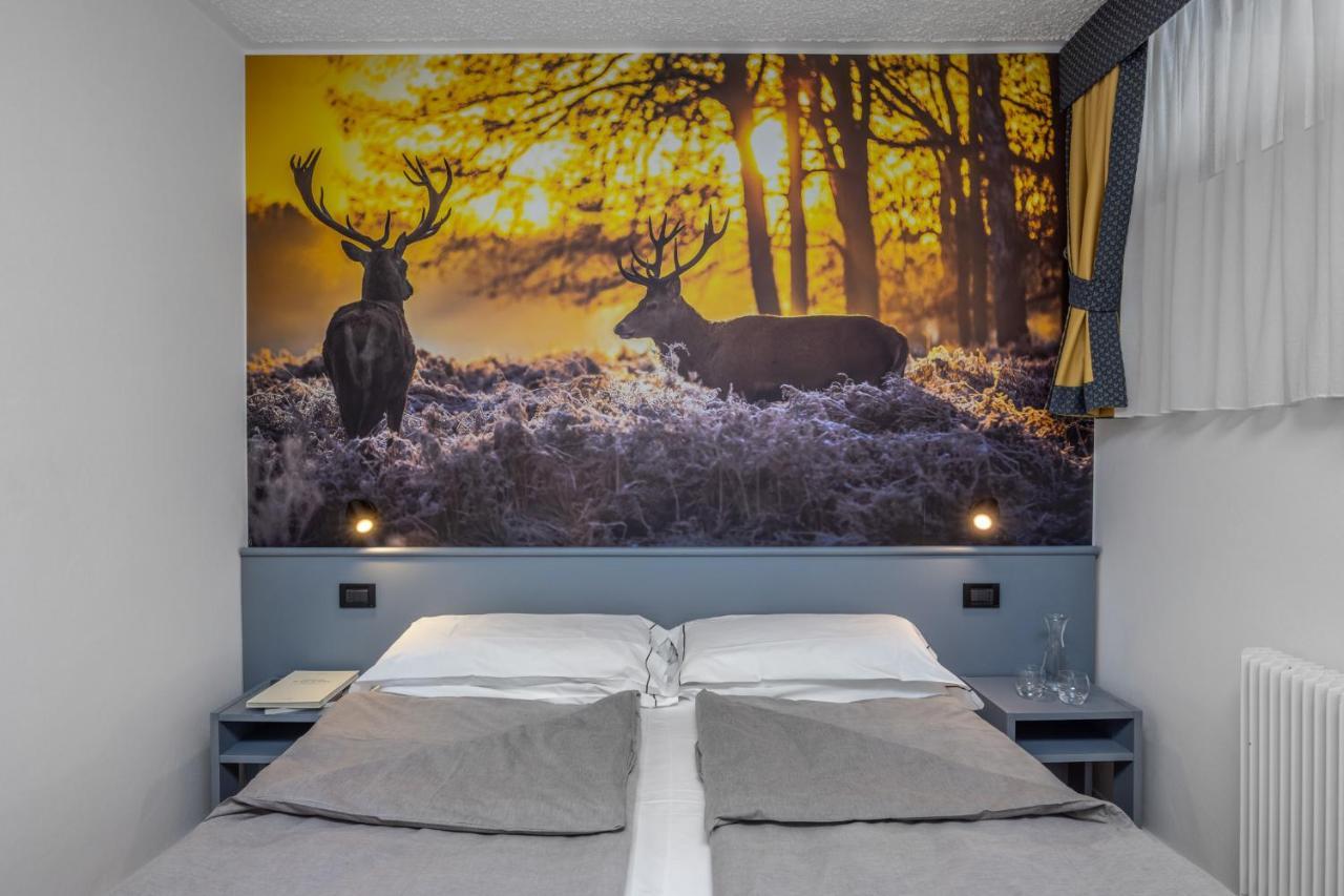 Pippo Hotel Terzolas Bagian luar foto
